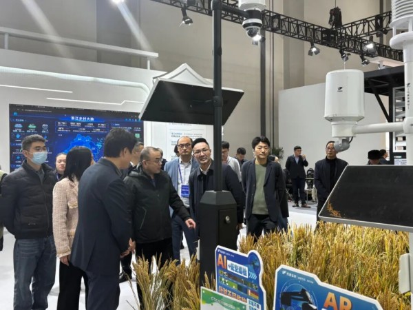 1764121234204821.jpg 李迎宾_副本.jpg